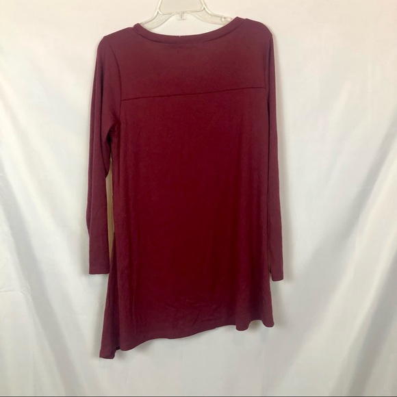 iGenjun Tunic with Button Accents - Picture 3 of 5